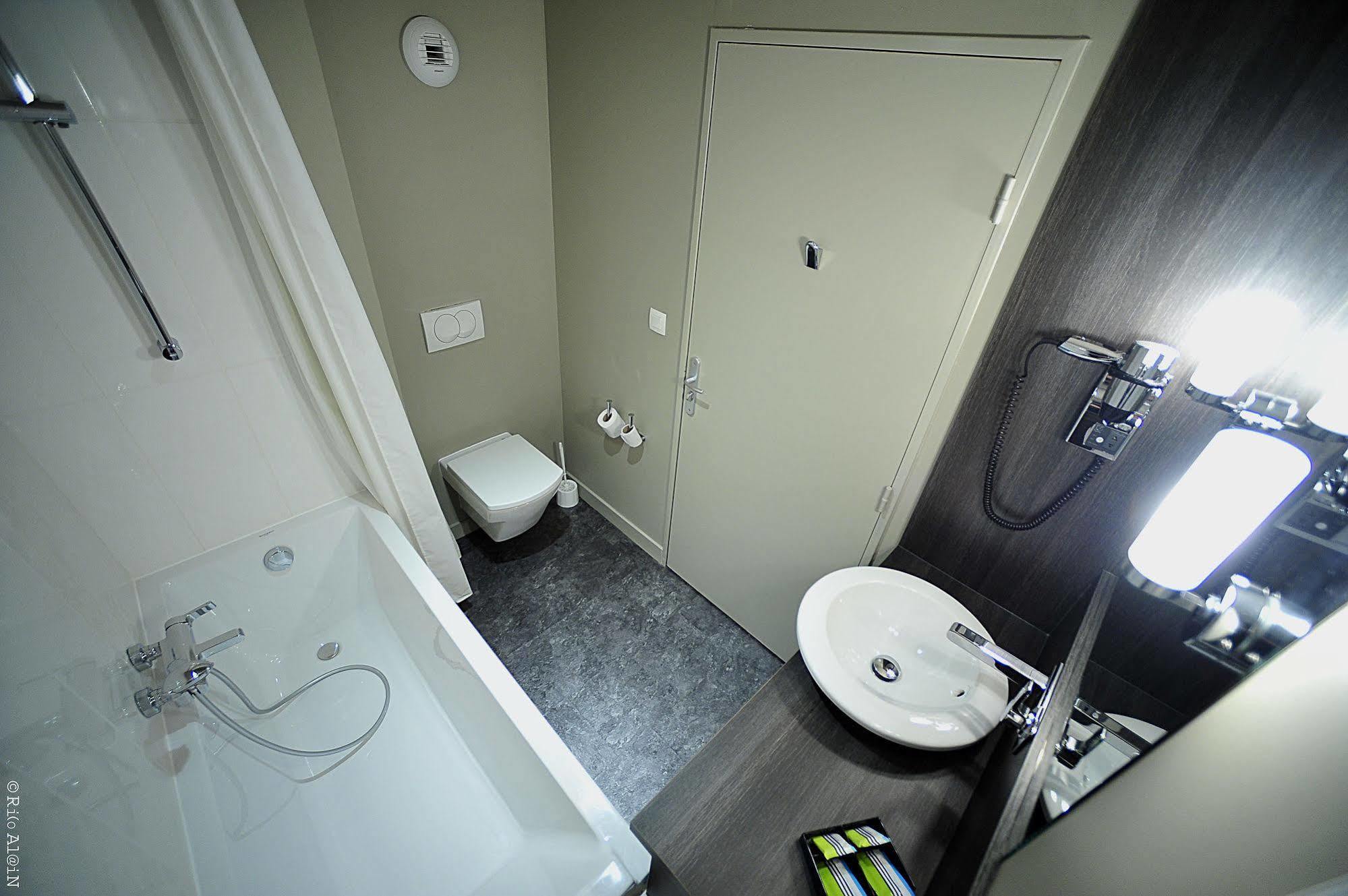 Residence Otelia Affaires & Bien-Etre ลียง ภายนอก รูปภาพ